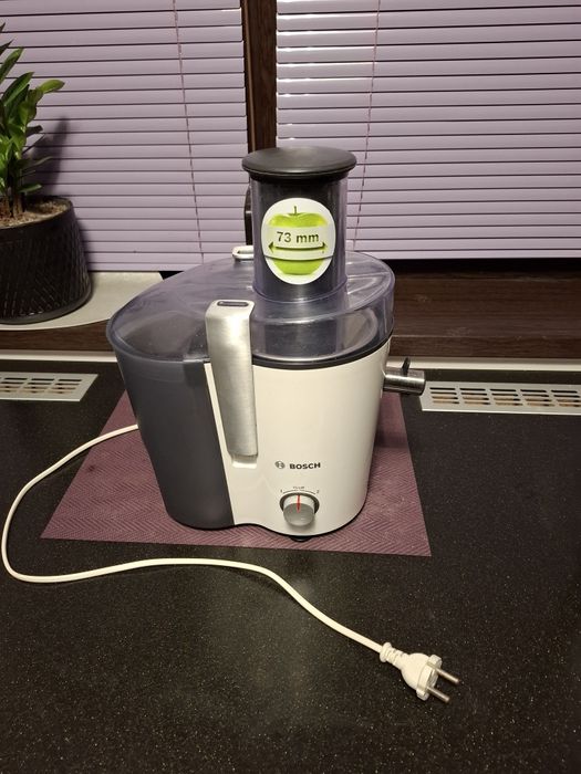 Storcător fructe Bosch,produsul este nou