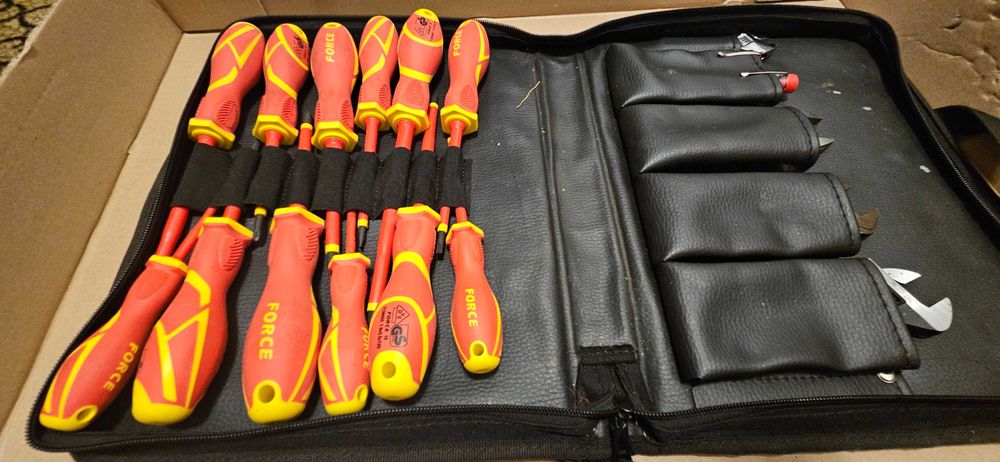 Calibrator tensiune / curent - Voltcraft - Alb / Negru