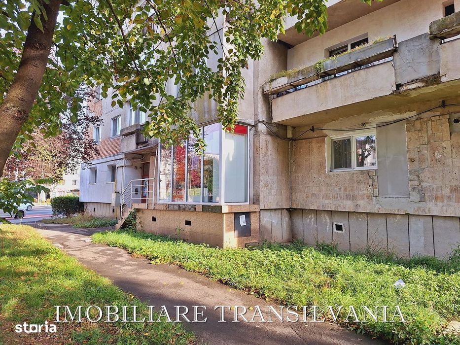 Spatiu comercial (BIROURI), zona Han Calea Moldovei