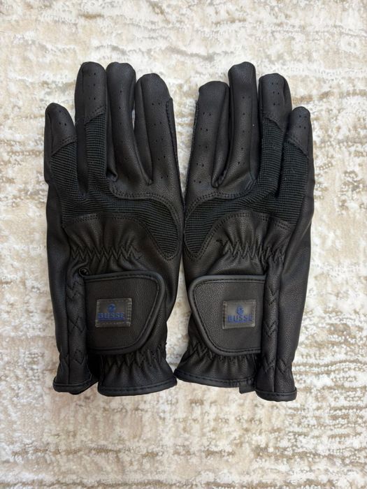 Перчатки для конного спорта