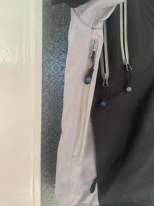 Мъжко зимно яке* ISBJORN IS* От Норвегия*  Топло*  Леко- 210 грама