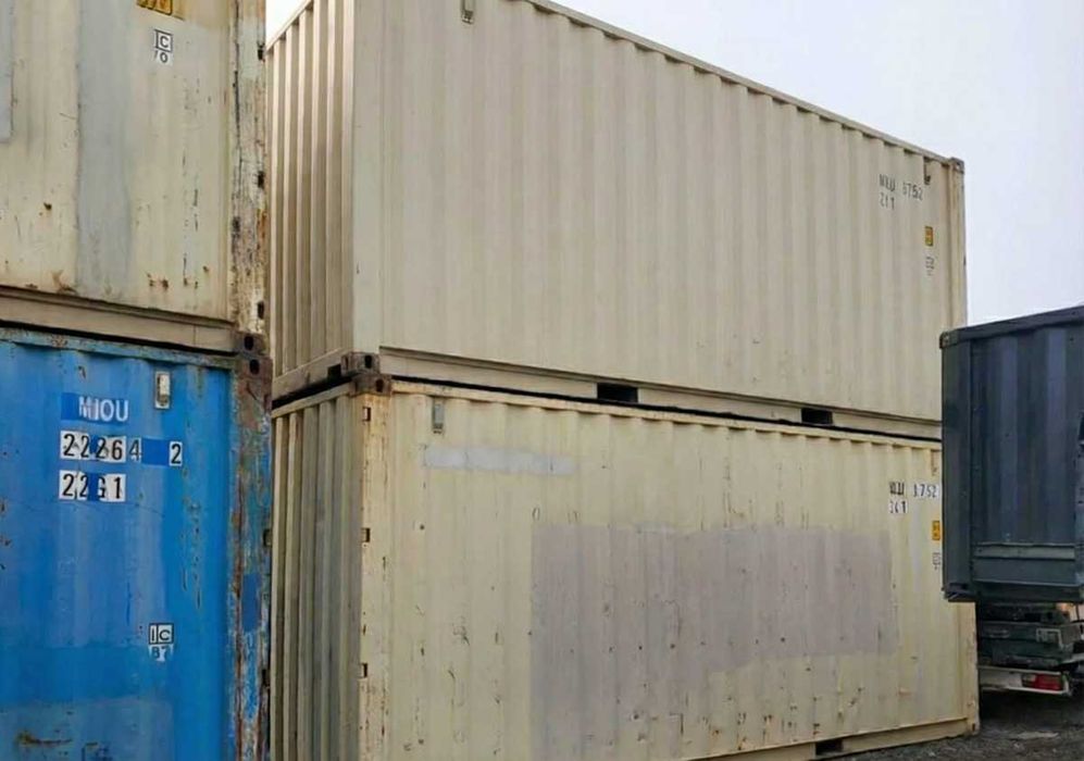 Vindem Containere 6m (20ft) si 12m (40ft) – Oferim Transport si Macara