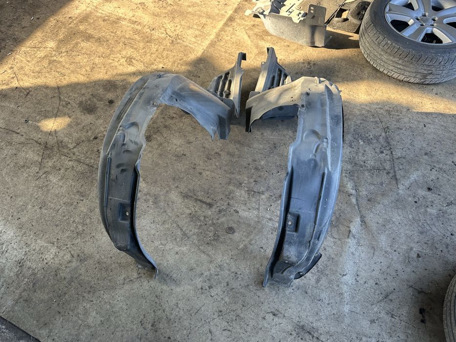 Подкалници предни за Субару Легаси