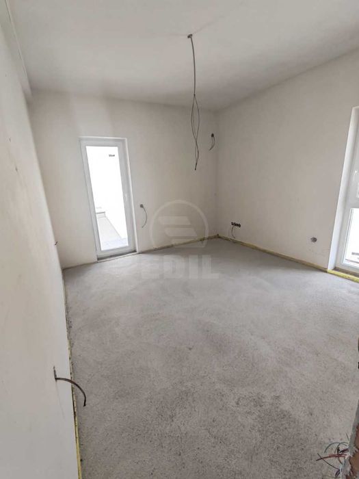 Dpulex cu 4 camere, semifinista, zona Urusagului, COMISION 0%