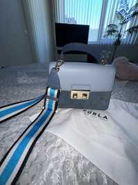 Дамски чанти Furla Tommi Hilfiger Liu Jo , Festina, Zara