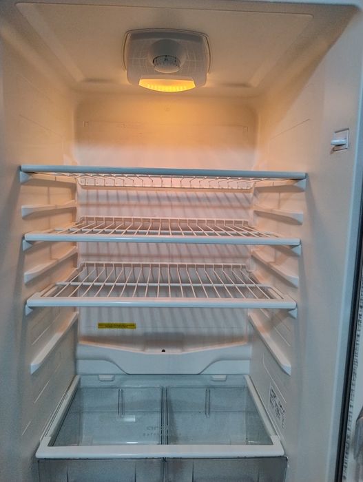 Vând frigider, combina frigorifica arctic