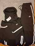 ЧИСТО НОВ Nike Tech Fleece Reflective РАЗМЕР М