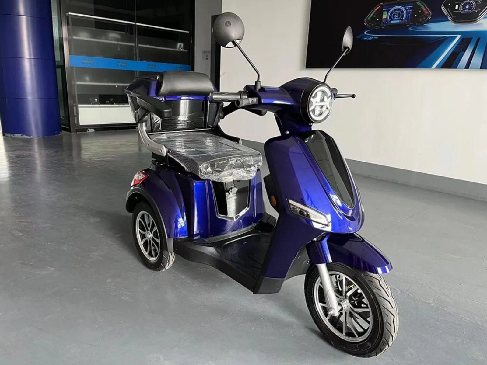 Електрическа триколка 1500W нови