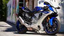 (На части) Yamaha R1 2015