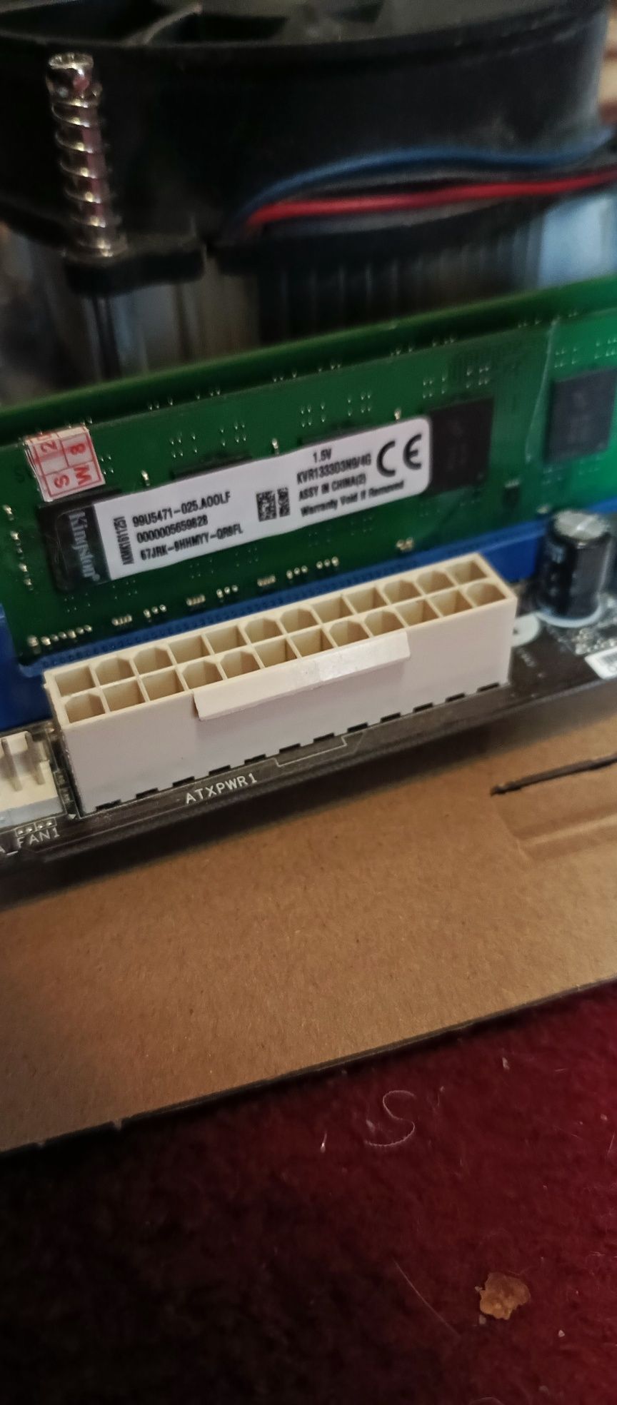 продаётся материнская плата ASUS rock H61M-VS4 ddr3
