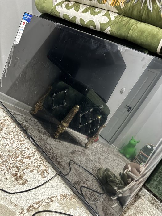 Продам смарт телевизор