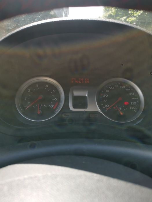 Vând renault clio 3 coupe