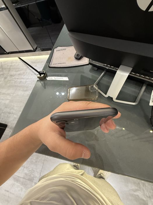 Iphone 11 с гарантией