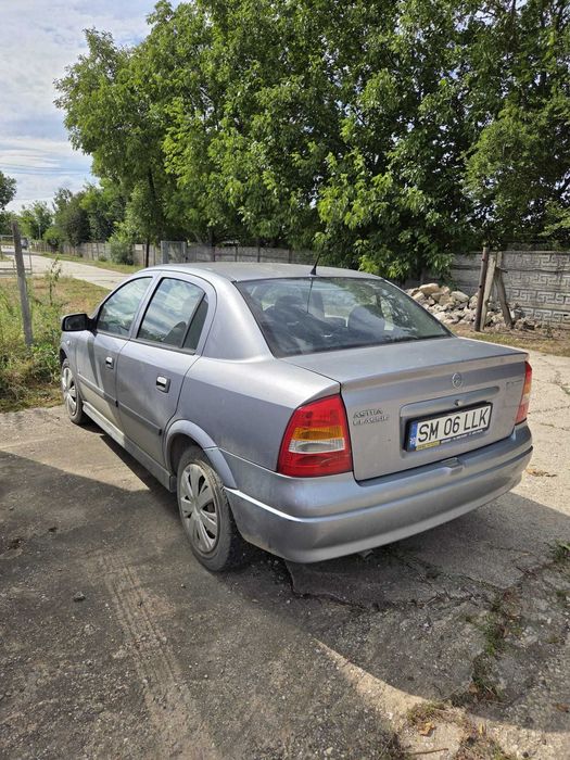 Autoturism Opel Astra
