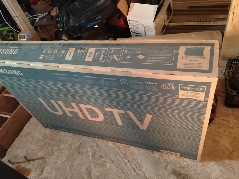 TV Samsung pentru piese diagonala 125