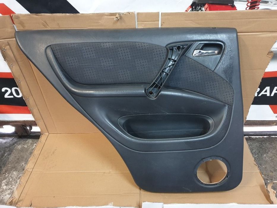 Panou usa stanga spate MERCEDES-BENZ M-CLASS W163 1998 - 2005 2.7 ML 270 CDI OM 612.963  A16373015705