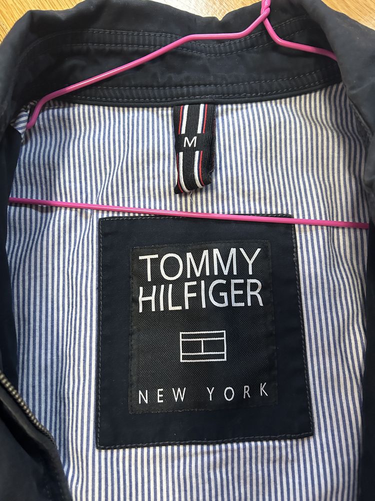 Мъжко яке на Tommy Hilfiger