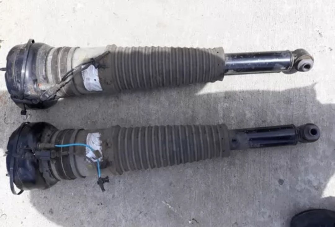 Telescop/Perna aer Spate stanga/dreapta Audi A8 An 2010-2018