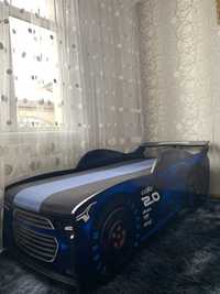 Машина-кровать