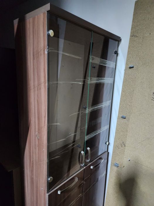 Офисная мебель, стеклянный шкаф, тумба офисная