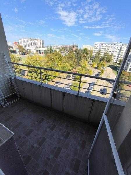 Дава се под наем Тристаен апартамент в Бургас, Славейков - 95 кв.м за 408 € - Снимка #10