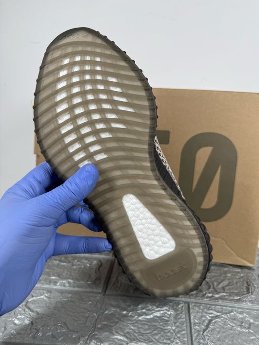 Yeezy 350 v2 Ash Stone