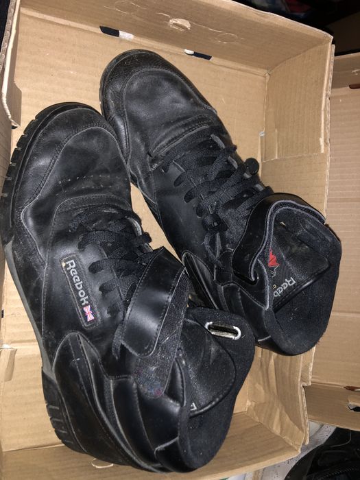 Pantofi din piele