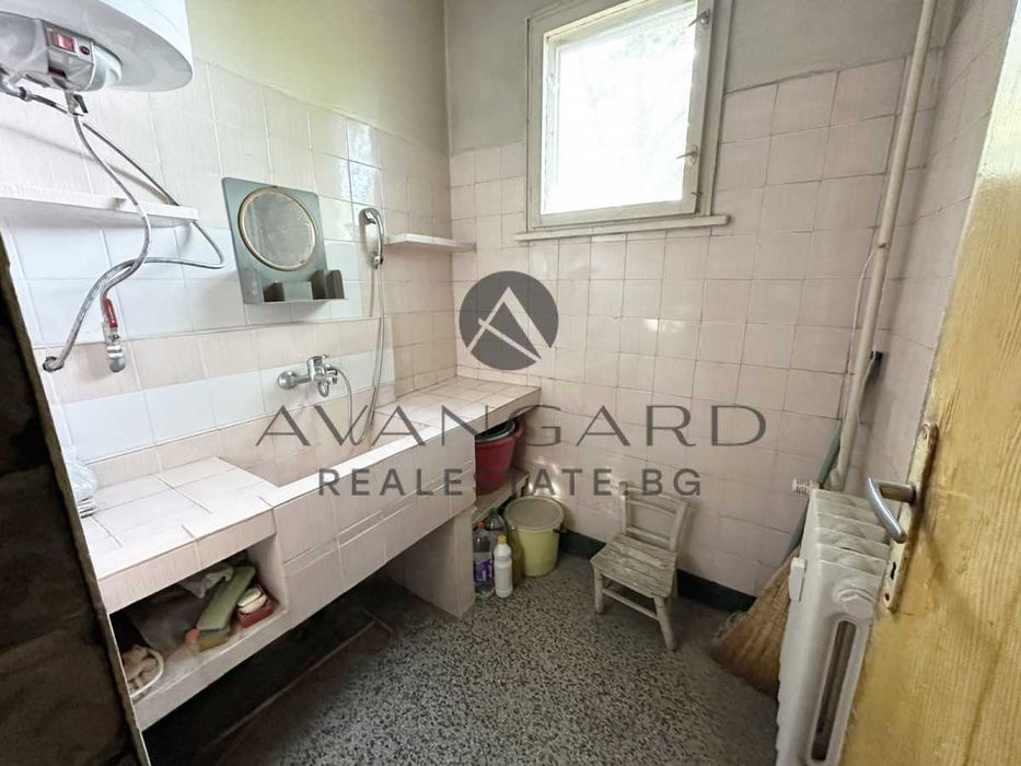 Продава се Двустаен апартамент в Пловдив, Кършияка - 64 кв.м за 1479 €/кв.м - Снимка #5