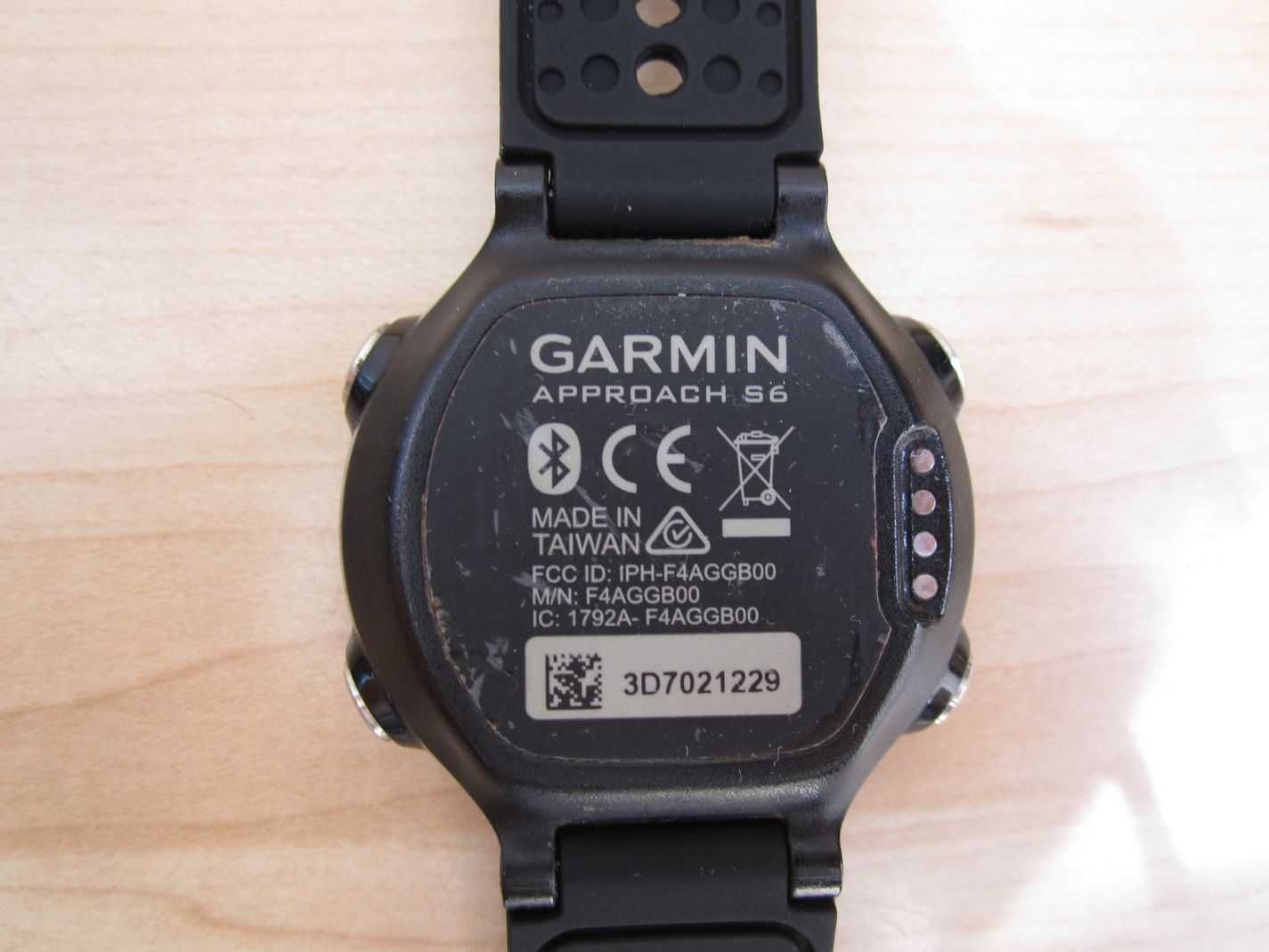 Garmin Approach S6 - голф часовник с GPS