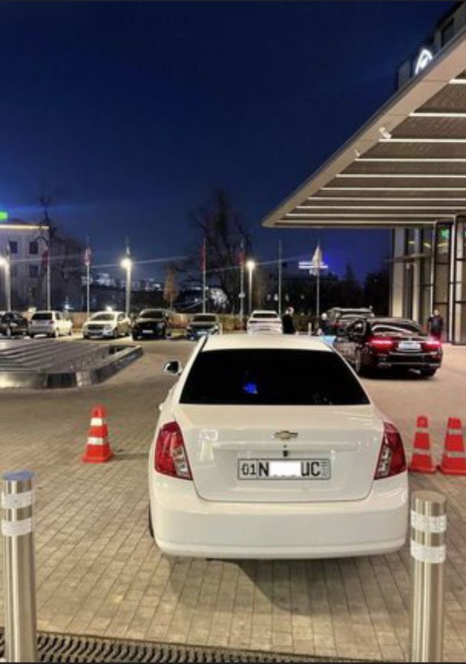 Gentra 3 pozitsiya sotiladi srochno
