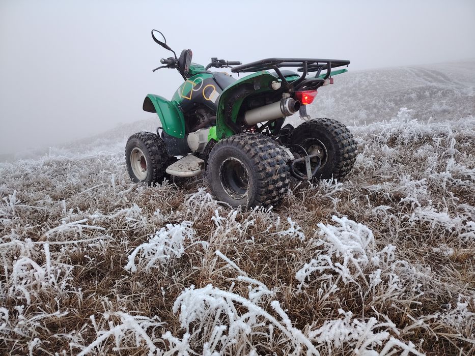 Vând kymco kxr 250