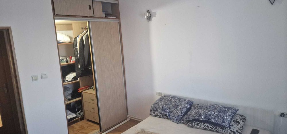 Apartament 2 camere gara