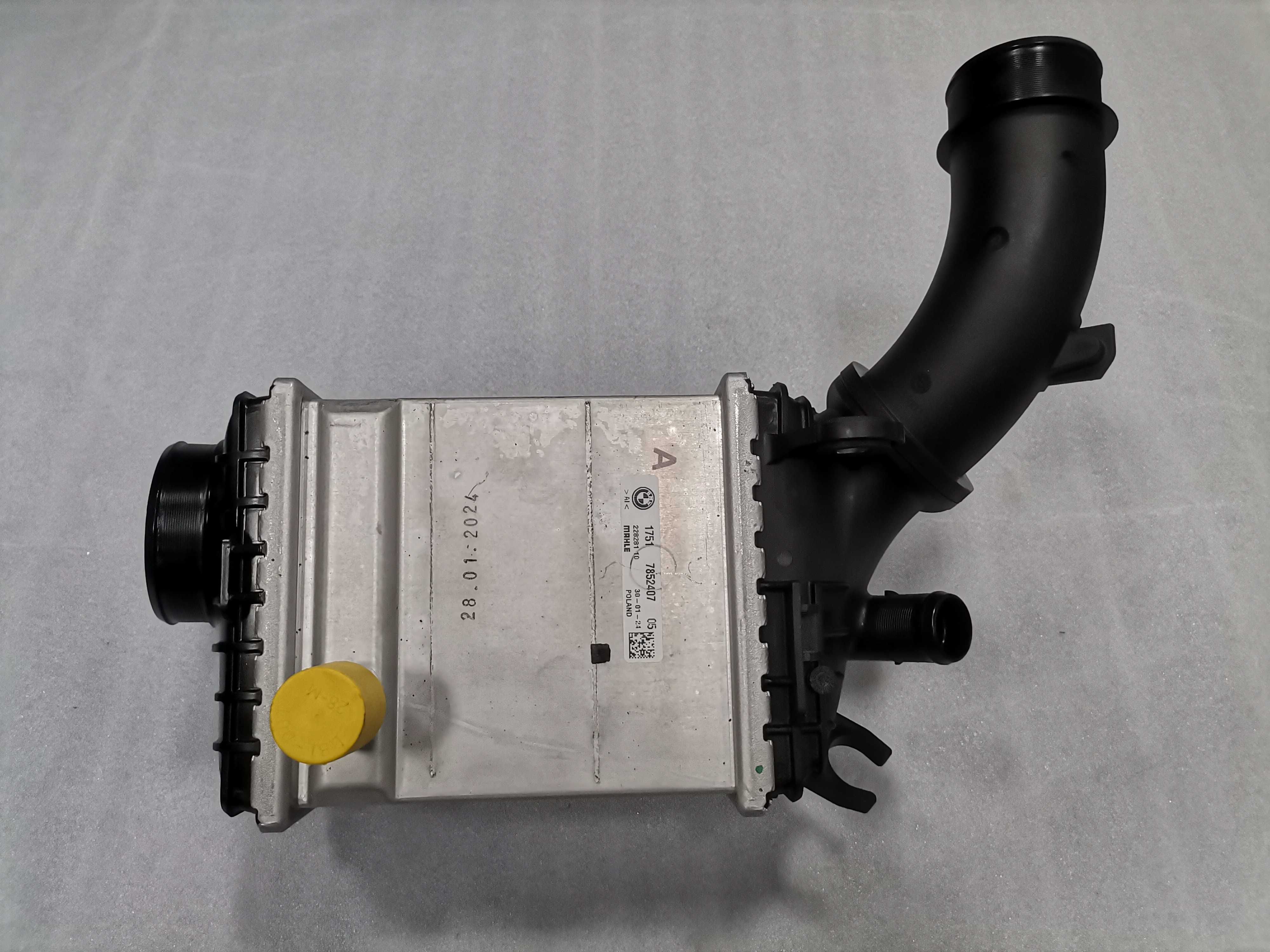 Нов 7852407 Интеркулер BMW F90 M5 F91 F92 F93 M8 F95 X5M F96 5-8 CYL