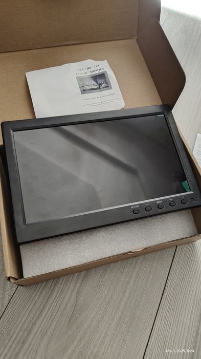 Mini tv color , toate accesoriile