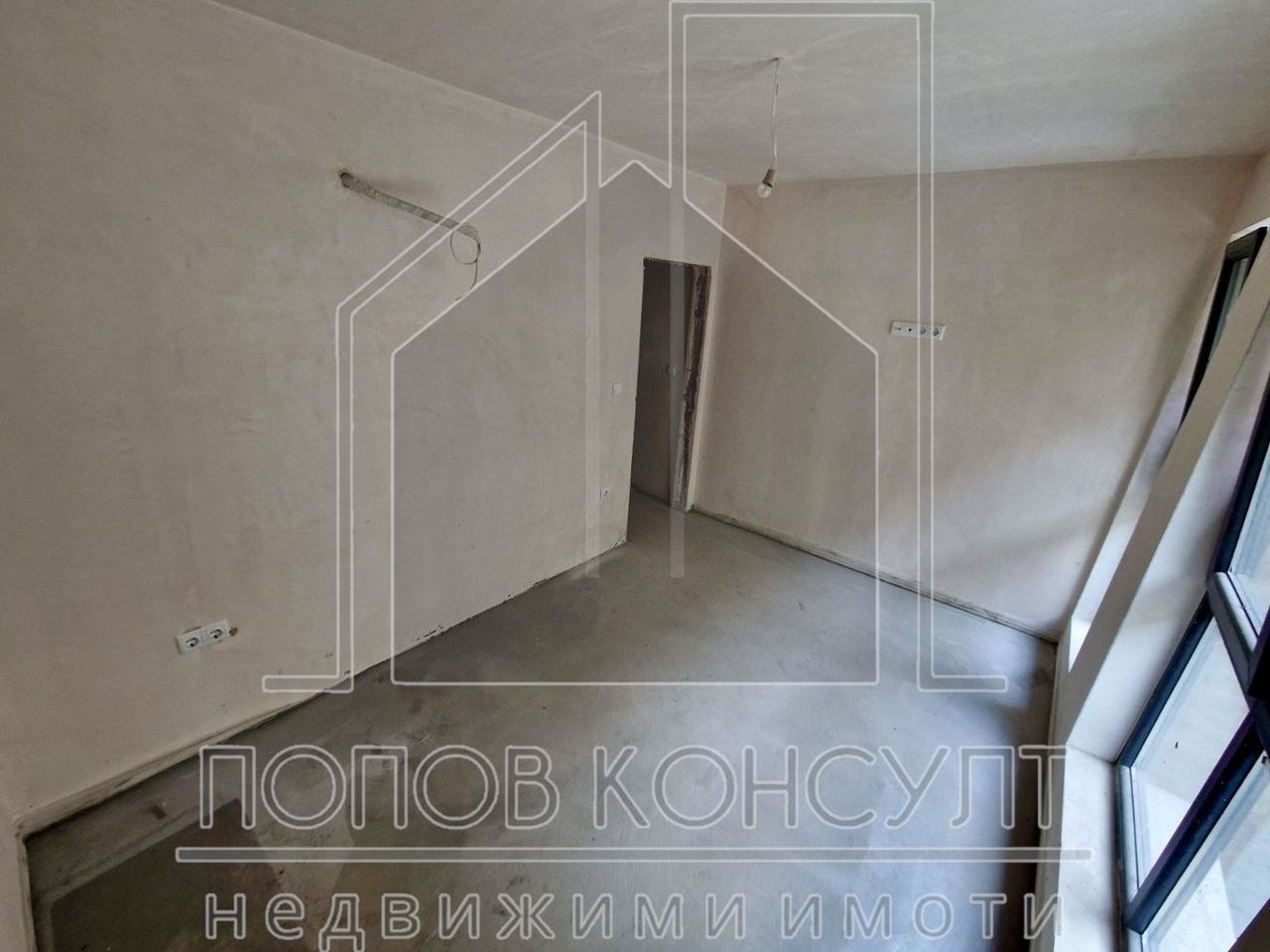 Продава се Тристаен апартамент в Пловдив, Мараша - 88 кв.м за 1950 €/кв.м - Снимка #1