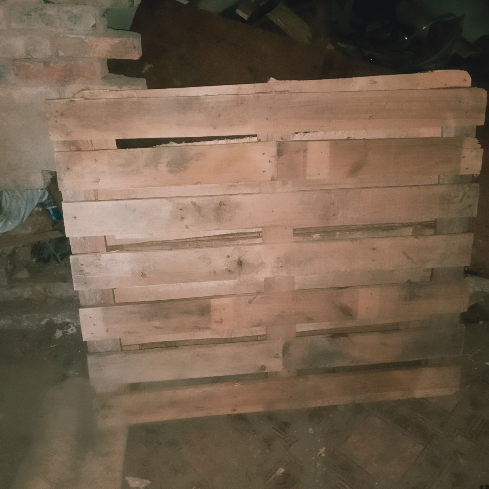 Продам поддоны размер