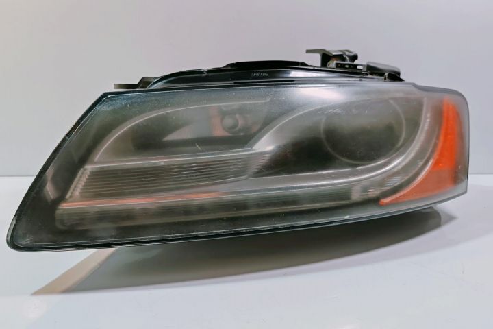 Far Stanga   8T0941003S Audi A5 8T