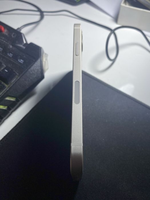 iphone 12 100% baterie