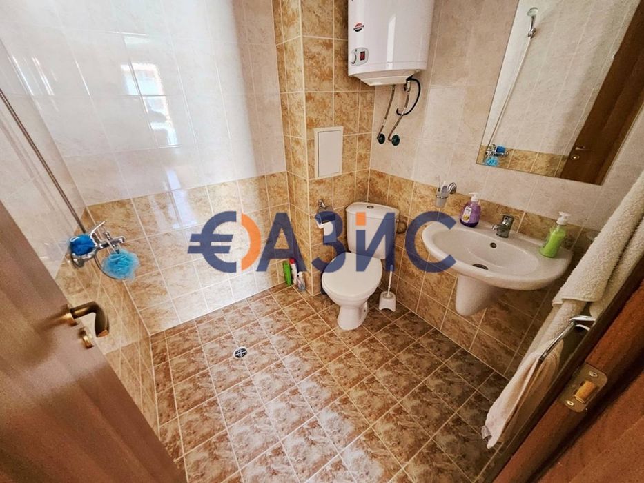 Продава се Двустаен апартамент в к.к. Слънчев бряг - 42 кв.м за 905 €/кв.м - Снимка #7