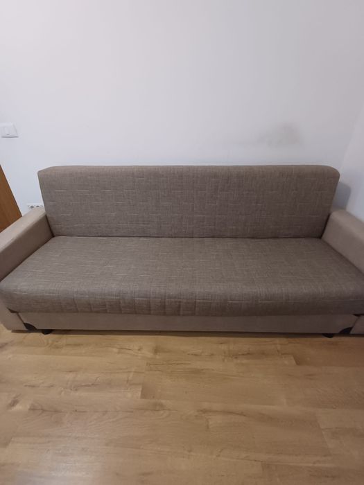 Vand canapea extensibilă