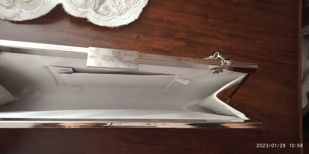 Клатч вечерний белый