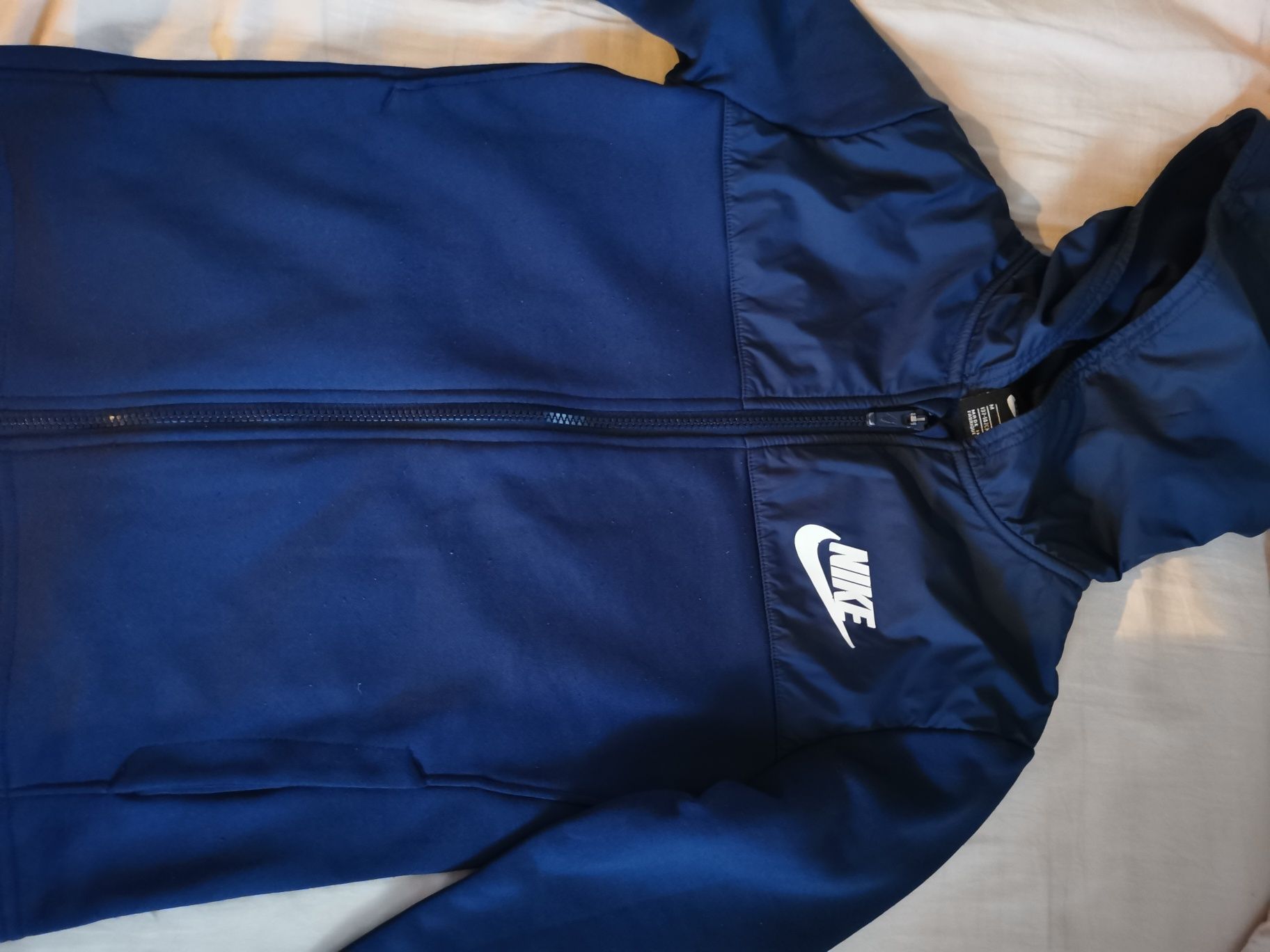 Марков лот  Nike, Benetton, Champions и QL