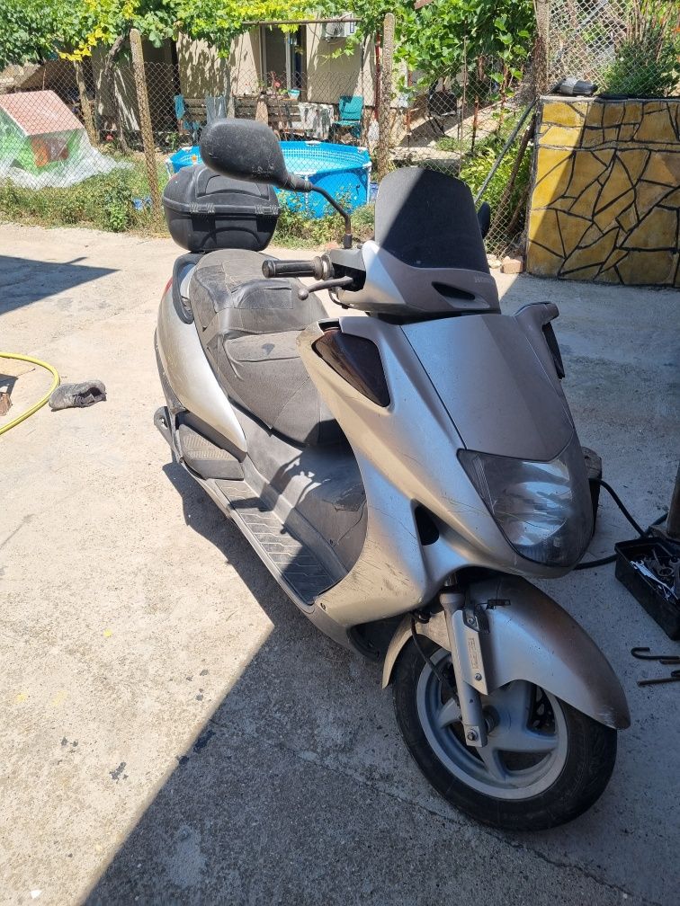 Honda pantheon 150 cc