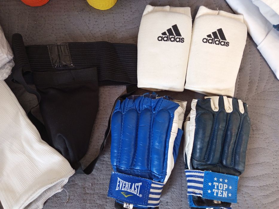 Экипировка для карате