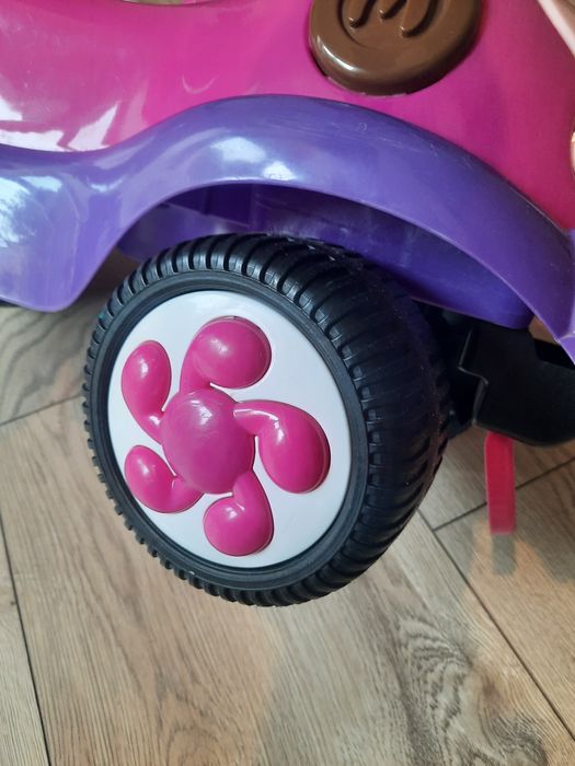 Masinuta fara pedale pentru copii