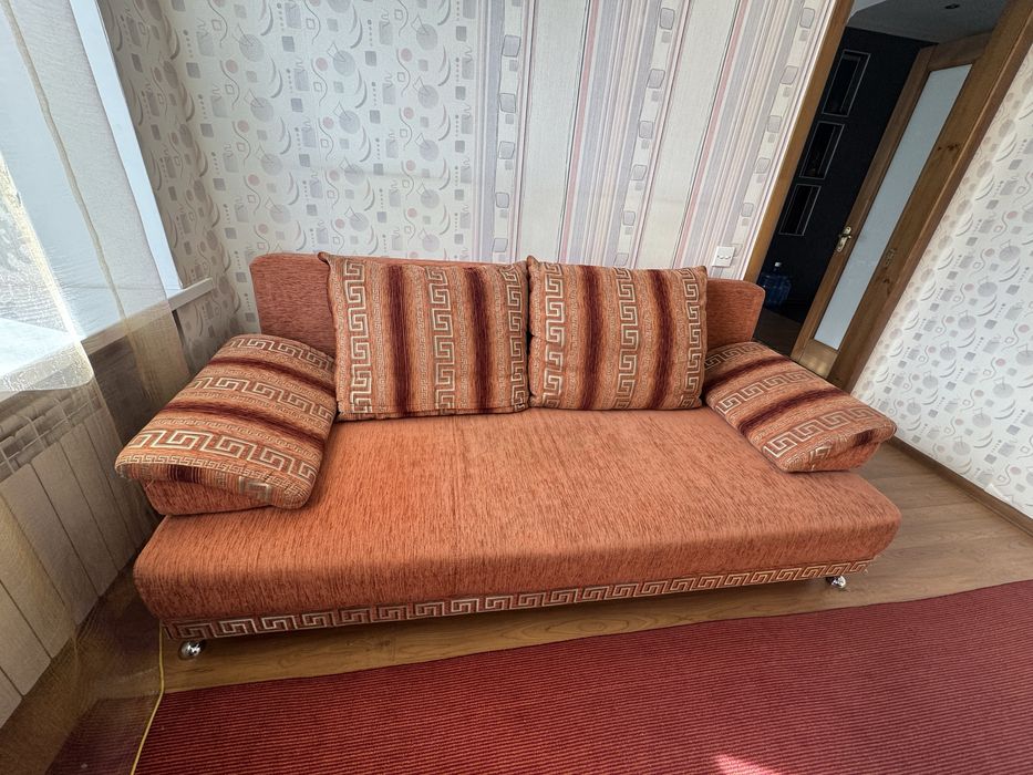 Продается диван-тахта!