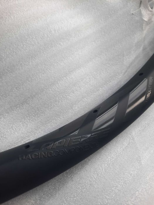 Roata spate set noua Lapierre carbon boost 29 28H gauri all mountain