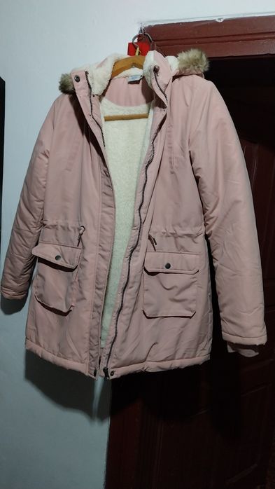 Geaca fete îmblănita cu glugă