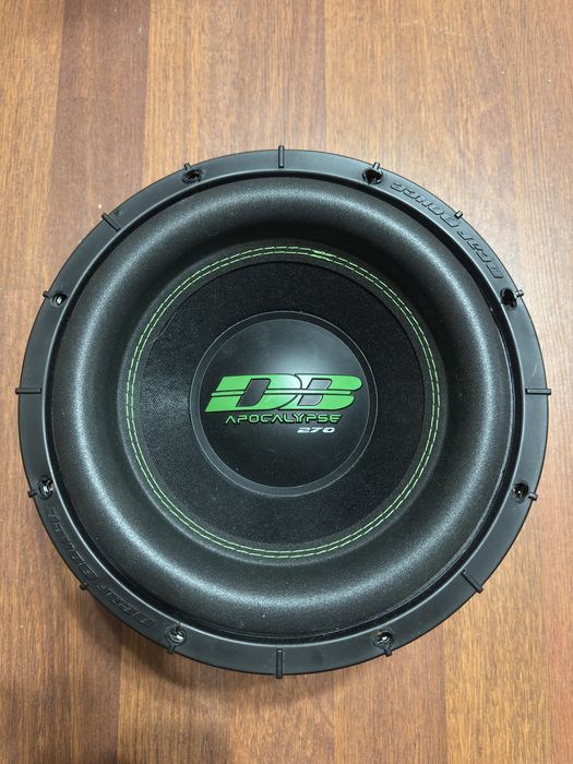 Сабвуфер Дефбонс 272 д2