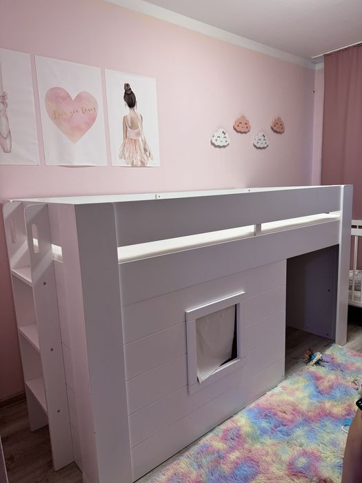 Pat etajat cu loc de joaca